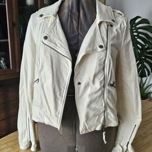 Stylish Women's Cream Leather Jacket
